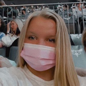 Meet your Posher, Mallory